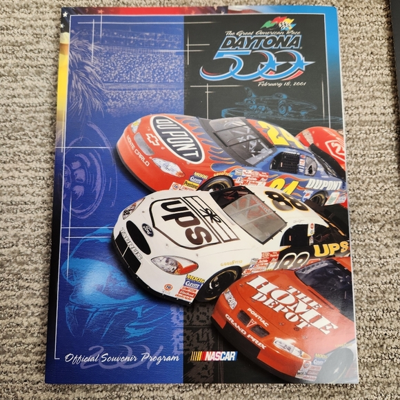 Nascar Other - NASCAR 2001 Daytona 500 Race Day Souvenir Program Magazine Poster Newspaper CD